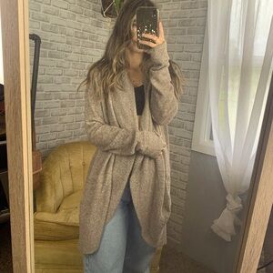 Barefoot Dreams // cozy cardigan sweater